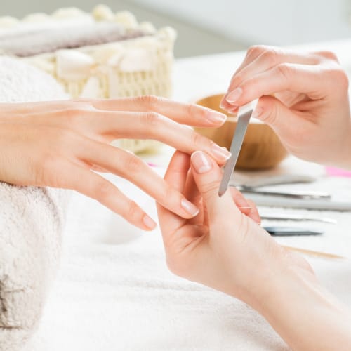 MANICURE
